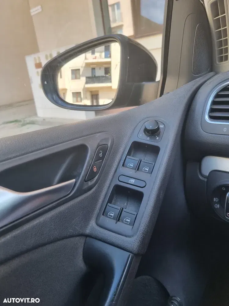 Volkswagen Golf 1.6 TDI DPF Comfortline — imagine 2
