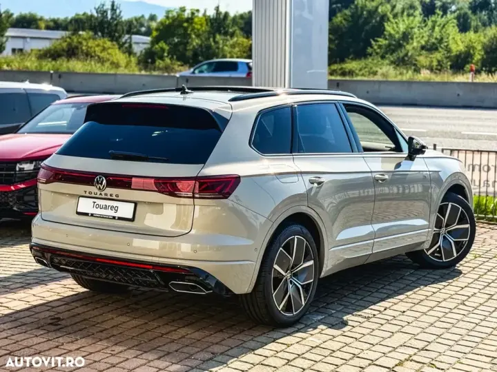 Volkswagen Touareg V6 TDI 4MOTION R-Line