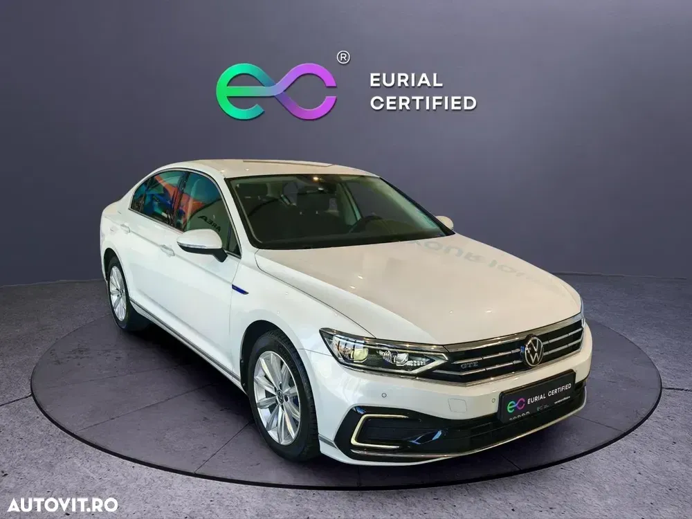 Volkswagen Passat B8 Variant 1.4 TSI Plug-In-Hybrid DSG GTE — imagine 3