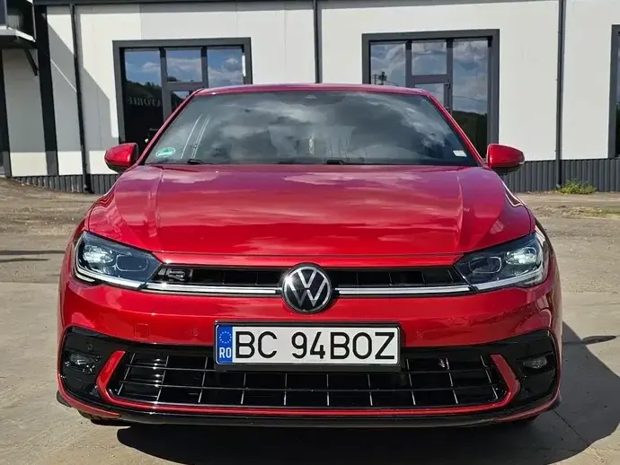Volkswagen Polo VI 1.0 TSI DSG R-Line