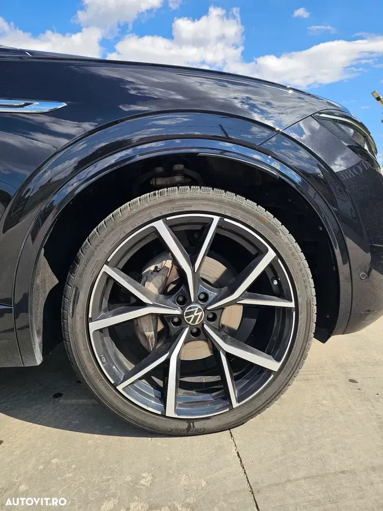 Volkswagen Touareg III V6 TDI R-Style — imagine 5