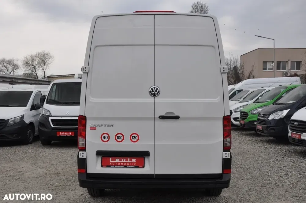 Volkswagen Crafter 2.0 CD MWB — imagine 5