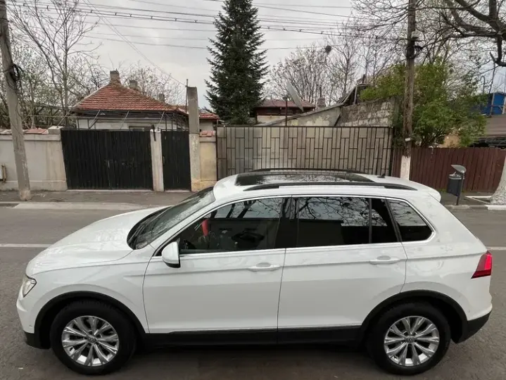 Volkswagen Tiguan II 2.0 TDI 4Mot DSG Comfortline