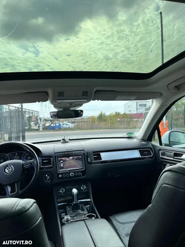 Volkswagen Touareg II — imagine 3