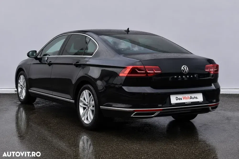 Volkswagen Passat B8 2.0 TDI DSG 4Motion Highline — imagine 4