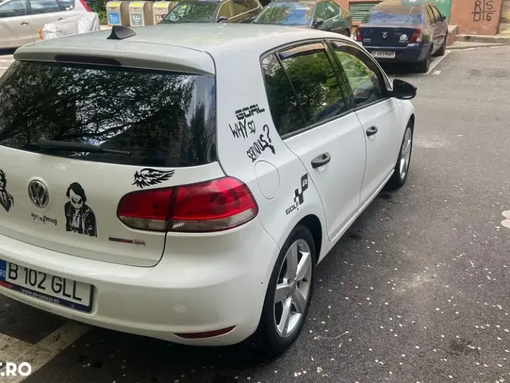 Volkswagen Golf VI