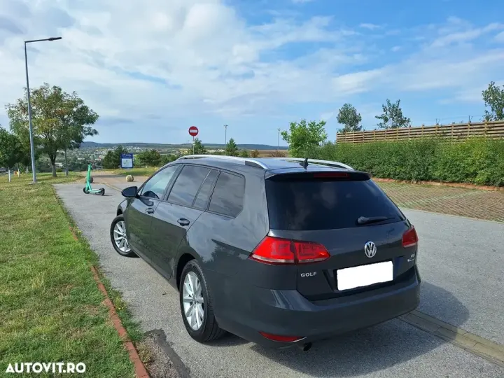 Volkswagen Golf VII 1.6 TDI BlueMotion Technology DSG Lounge