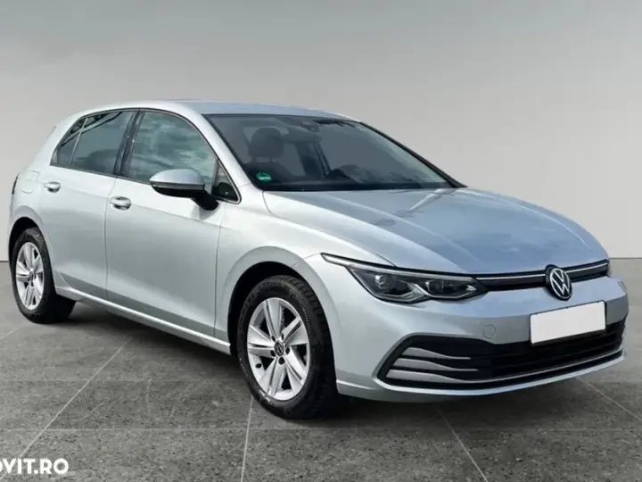 Volkswagen Golf VIII