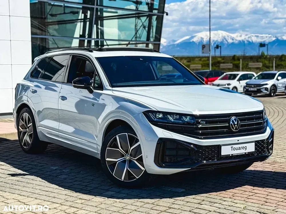 Volkswagen Touareg V6 TDI 4MOTION R-Line — imagine 3