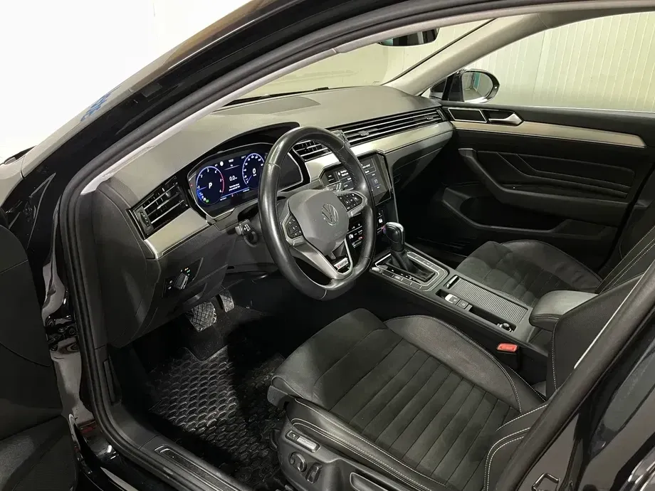 Volkswagen Passat B8 2.0 TDI DSG 4Mot Highline — imagine 5