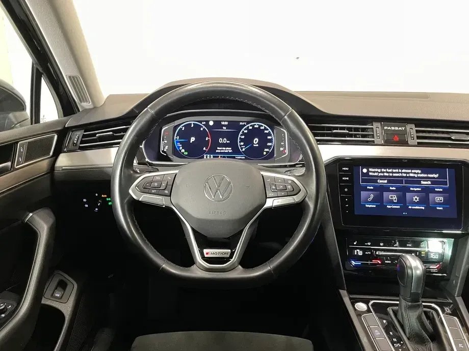 Volkswagen Passat B8 2.0 TDI DSG 4Mot Highline — imagine 6