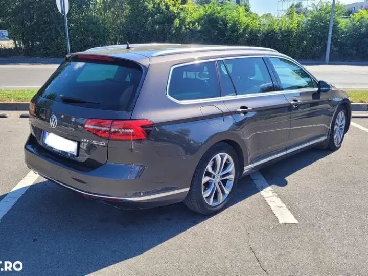 Volkswagen Passat B8 2.0 TDI DSG 4Motion R Executive