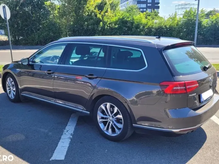 Volkswagen Passat B8 2.0 TDI DSG 4Motion R Executive