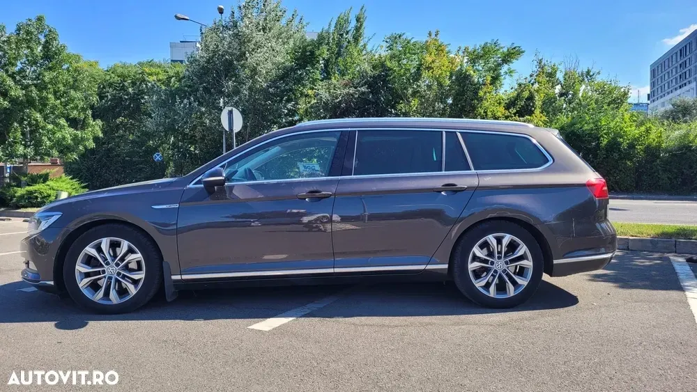 Volkswagen Passat B8 2.0 TDI DSG 4Motion R Executive — imagine 2