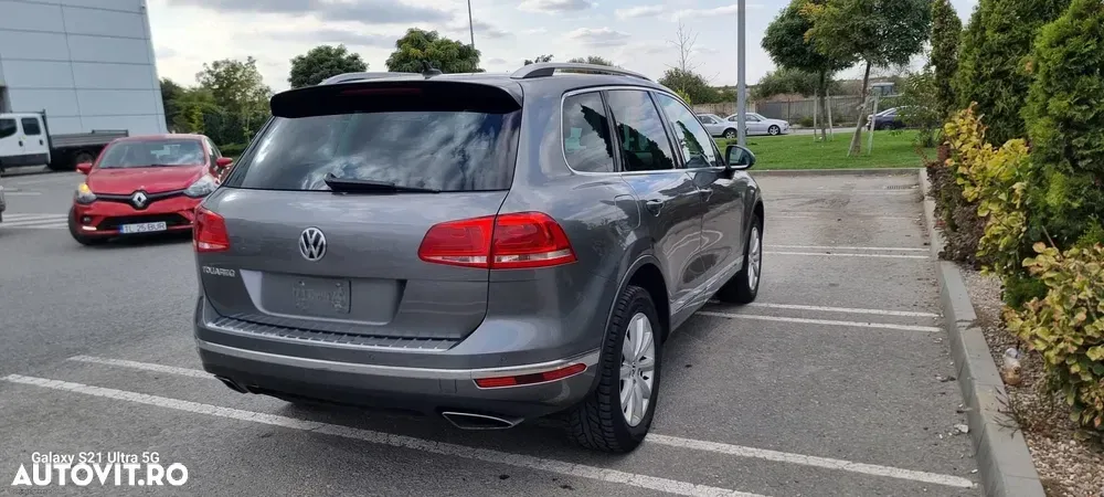 Volkswagen Touareg II 3.0 V6 TDI SCR Blue Motion DPF Automatik Terrain Tech Exclusive — imagine 3