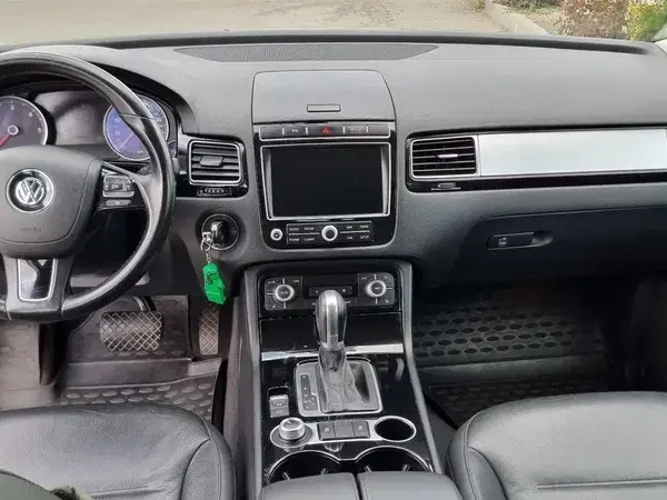 Volkswagen Touareg II 3.0 V6 TDI SCR Blue Motion DPF Automatik Terrain Tech Exclusive
