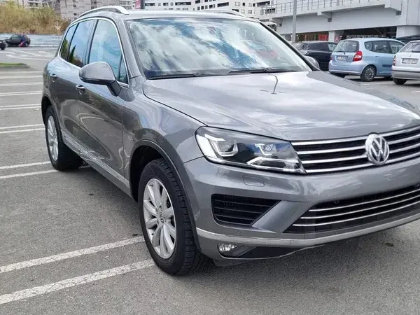 Volkswagen Touareg II 3.0 V6 TDI SCR Blue Motion DPF Automatik Terrain Tech Exclusive