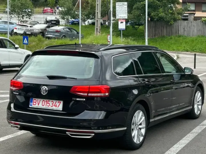 Volkswagen Passat 1.6 TDI DSG Comfortline