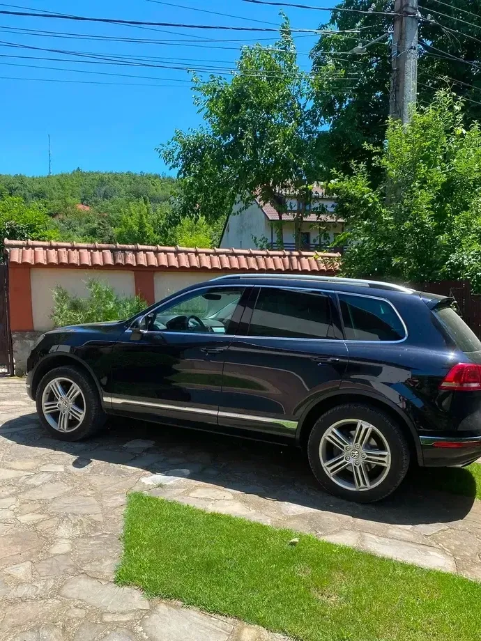 Volkswagen Touareg II 3.0 V6 TDI SCR Blue Motion DPF Automatik Terrain Tech Executive Edition — imagine 2