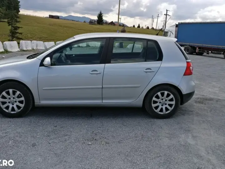 Volkswagen Golf V