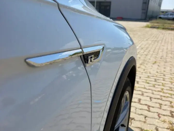 Volkswagen Tiguan II 2.0 TDI 4Mot DSG Highline