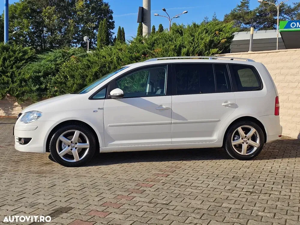 Volkswagen Touran I 1.4 TSI DSG R-Line Edition — imagine 5