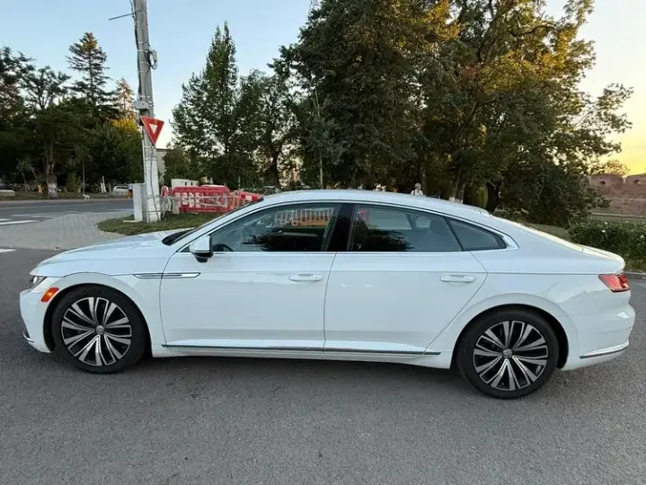 Volkswagen Arteon 2.0 TSI OPF 4Motion DSG Elegance