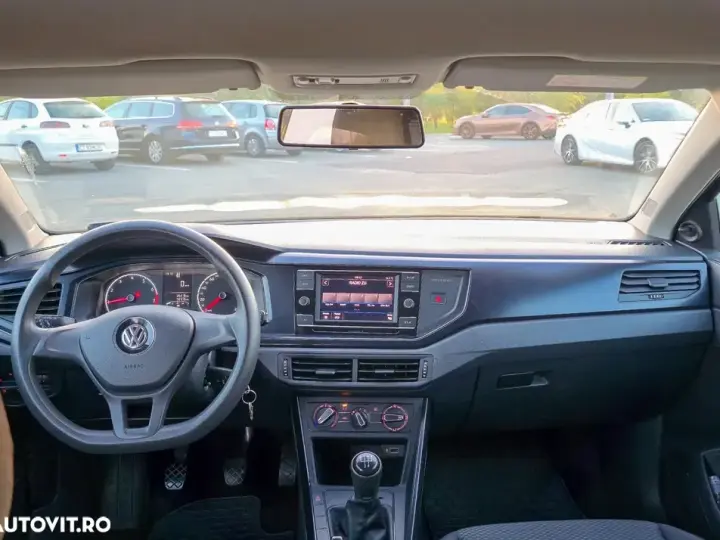Volkswagen Polo VI 1.0 Trendline