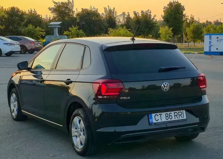 Volkswagen Polo VI 1.0 Trendline — imagine 3