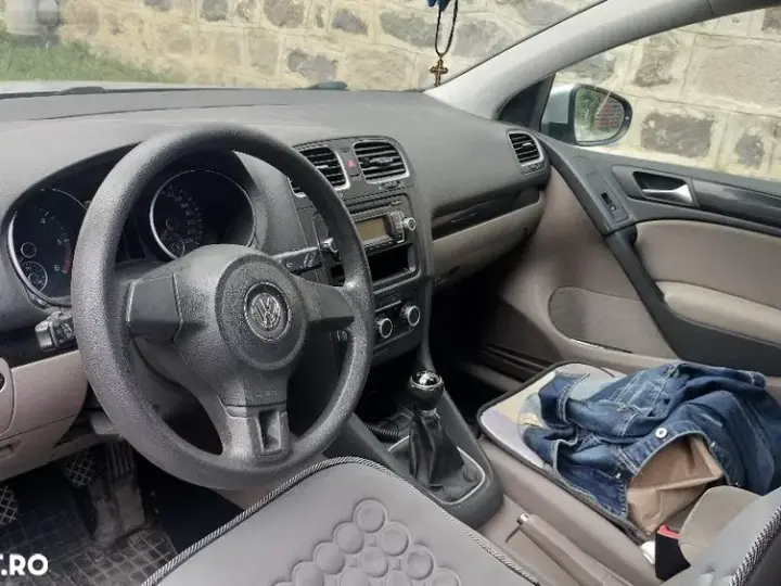 Volkswagen Golf VI