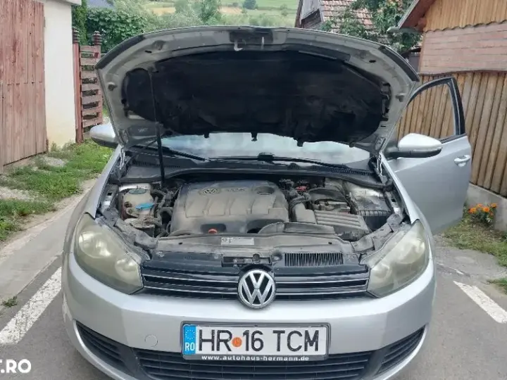 Volkswagen Golf VI