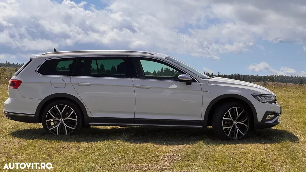 Volkswagen Passat Alltrack B8 2.0 TDI DSG 4Motion — imagine 5