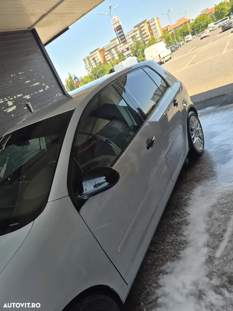 Volkswagen Golf V 1.9 TDI Individual — imagine 2
