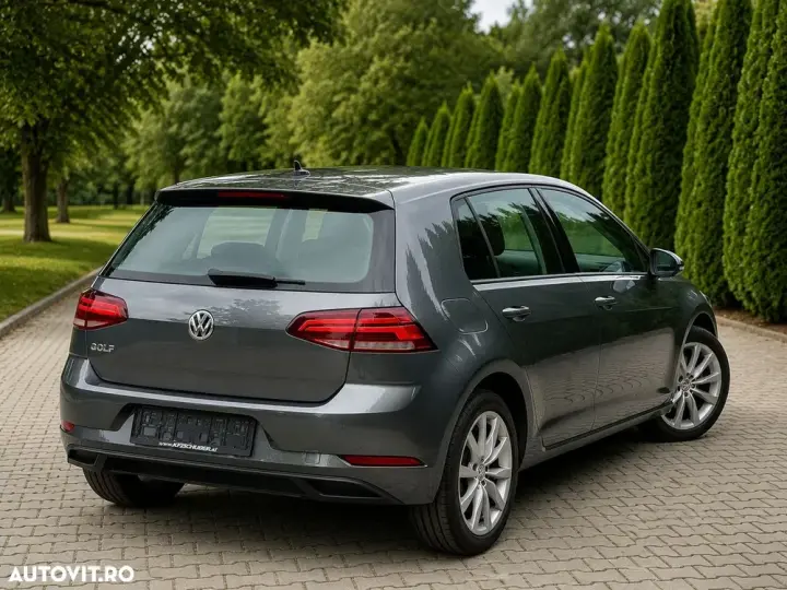 Volkswagen Golf VII