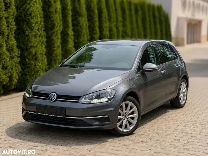 Volkswagen Golf VII
