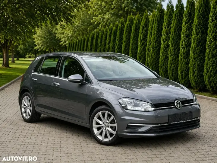 Volkswagen Golf VII