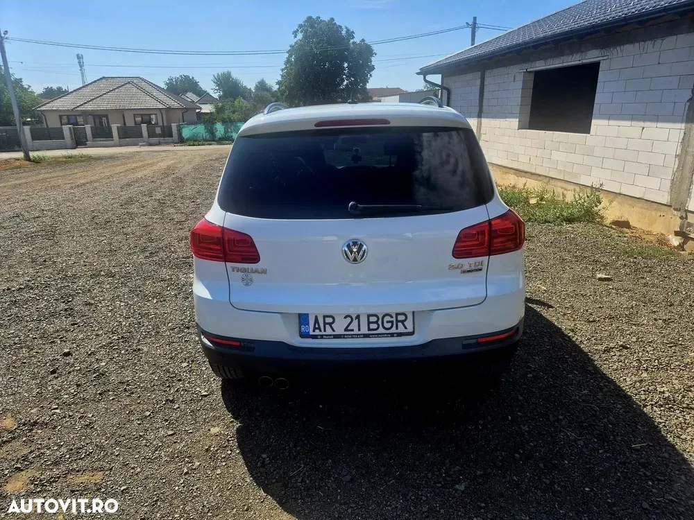 Volkswagen Tiguan I 2.0 TDI DPF 4Mot Trendline — imagine 4