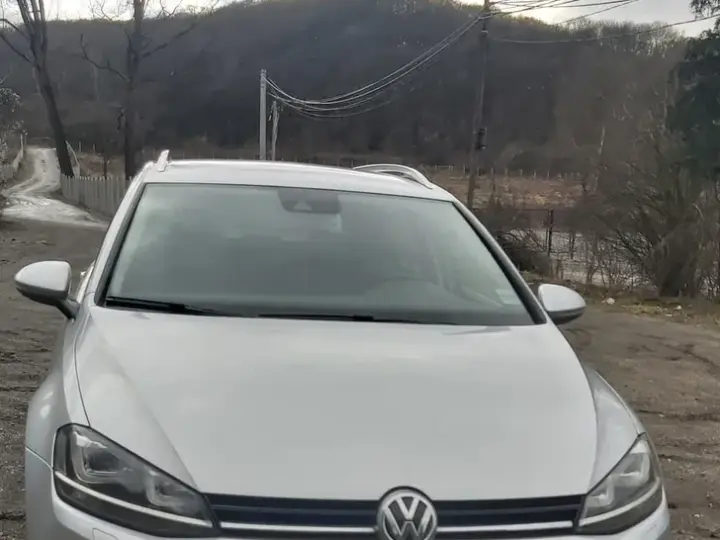 Volkswagen Golf VII 2.0 TDI BMT Highline