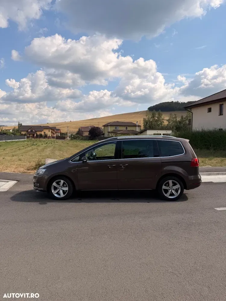 Volkswagen Sharan II 2.0 TDI DSG BlueMotion Technology Comfortline — imagine 5