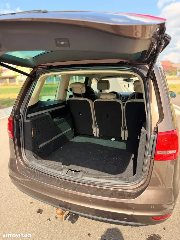 Volkswagen Sharan II 2.0 TDI DSG BlueMotion Technology Comfortline — imagine 4