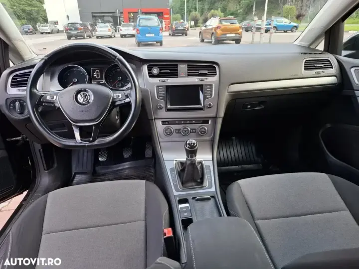 Volkswagen Golf VII 1.6 TDI BMT Trendline