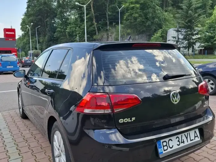 Volkswagen Golf VII 1.6 TDI BMT Trendline