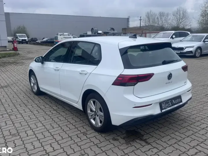Volkswagen Golf VIII