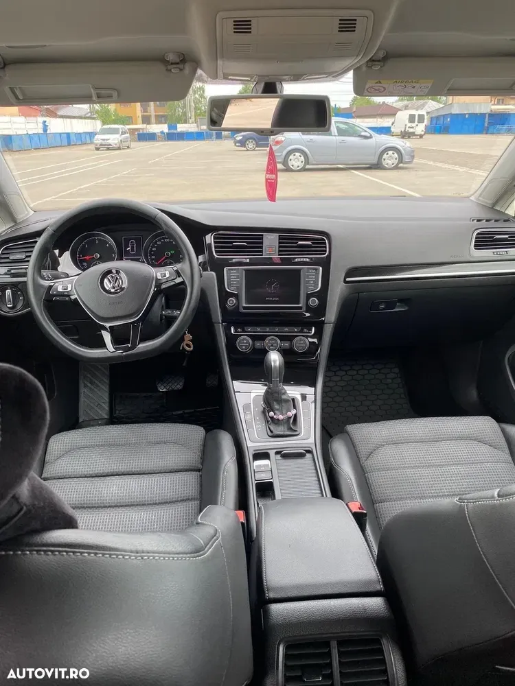 Volkswagen Golf VII 2.0 TDI DSG Comfortline — imagine 5