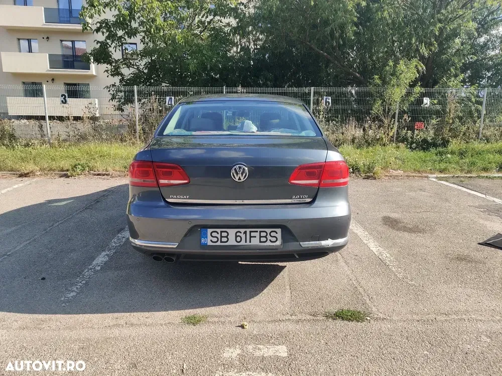 Volkswagen Passat B7 2.0 TDI BlueMotion Technology Trendline — imagine 3