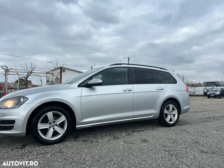 Volkswagen Golf 1.6 TDI DPF DSG BlueMotion Technology Comfortline