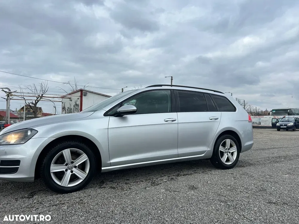 Volkswagen Golf 1.6 TDI DPF DSG BlueMotion Technology Comfortline — imagine 2
