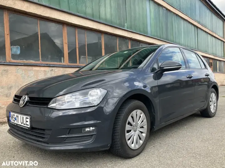 Volkswagen Golf VII