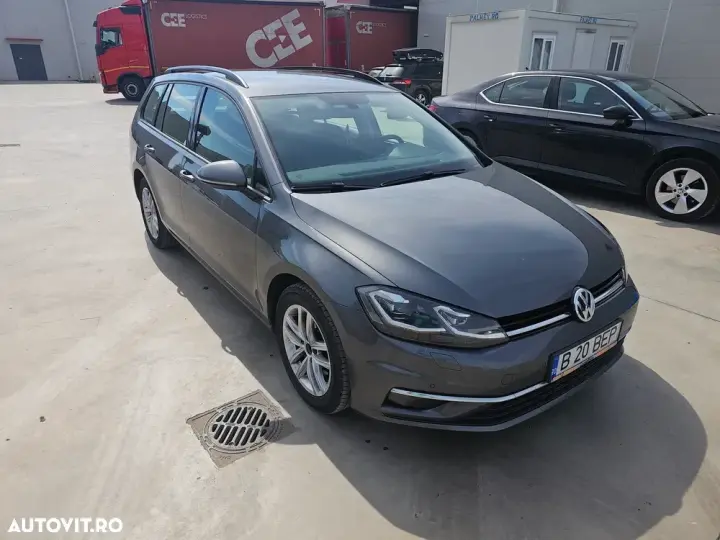 Volkswagen Golf VII 2.0 TDI DSG Comfortline
