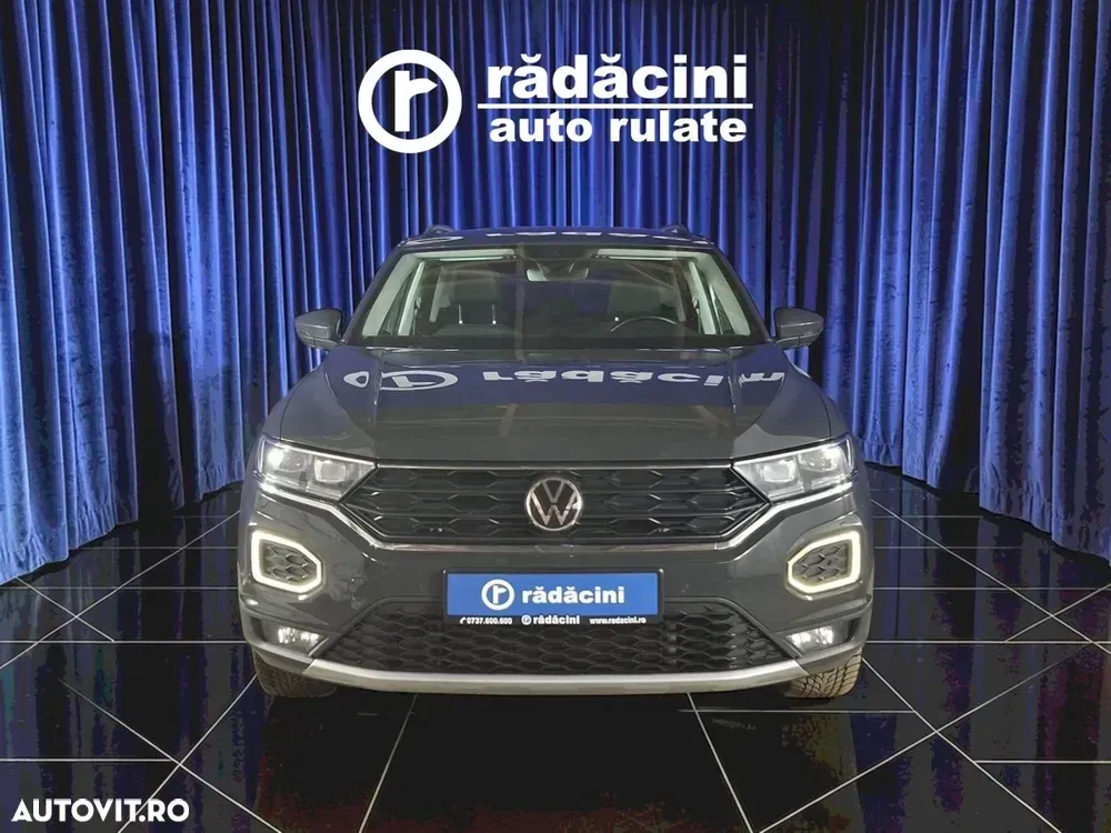 Volkswagen T-Roc — imagine 3